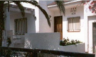 villa avec pisine  amettla de mar costa dorada